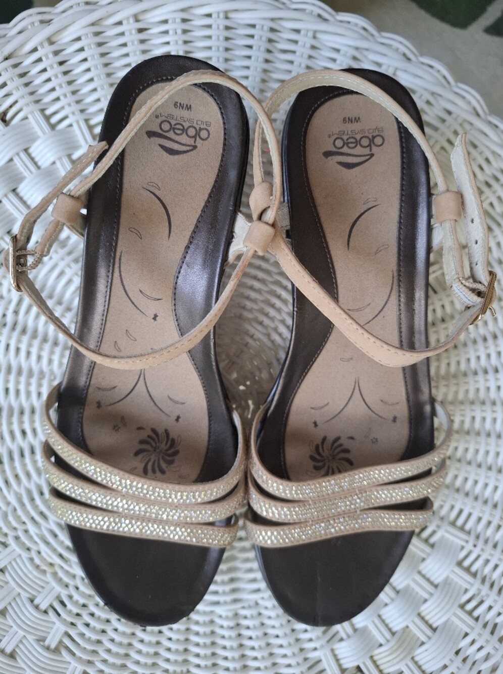 ABEO B.I.O.system Grace Sandal Size 9 Beige Glitz